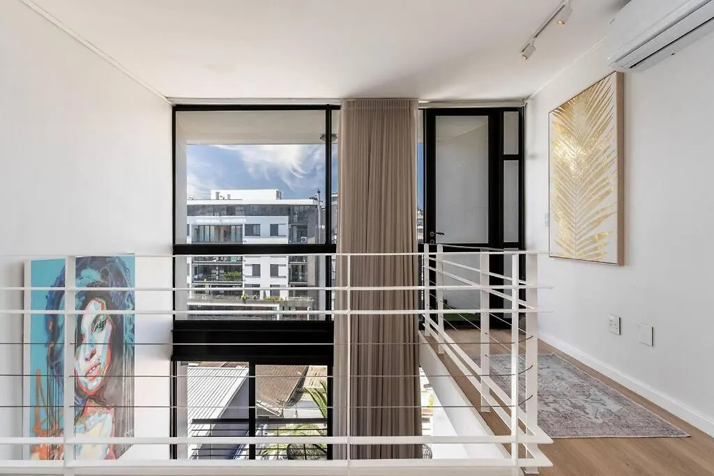 Urban Palette - Modern & Artistic Green Point Apt Cape Town 0*,  South Africa
